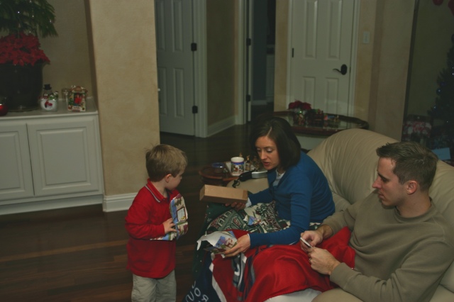 Hildebrand Christmas ScreenSaver/640x480_2007-12-24 Christmas Eve J&J46.jpg